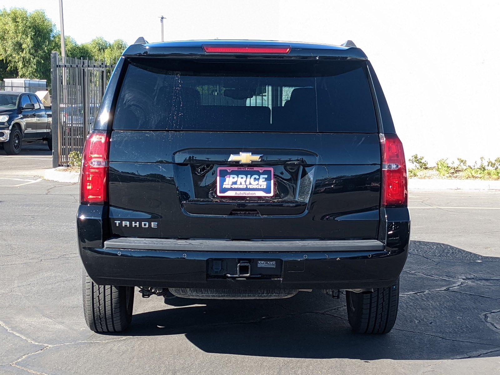 2019 Chevrolet Tahoe Vehicle Photo in VALENCIA, CA 91355-1705