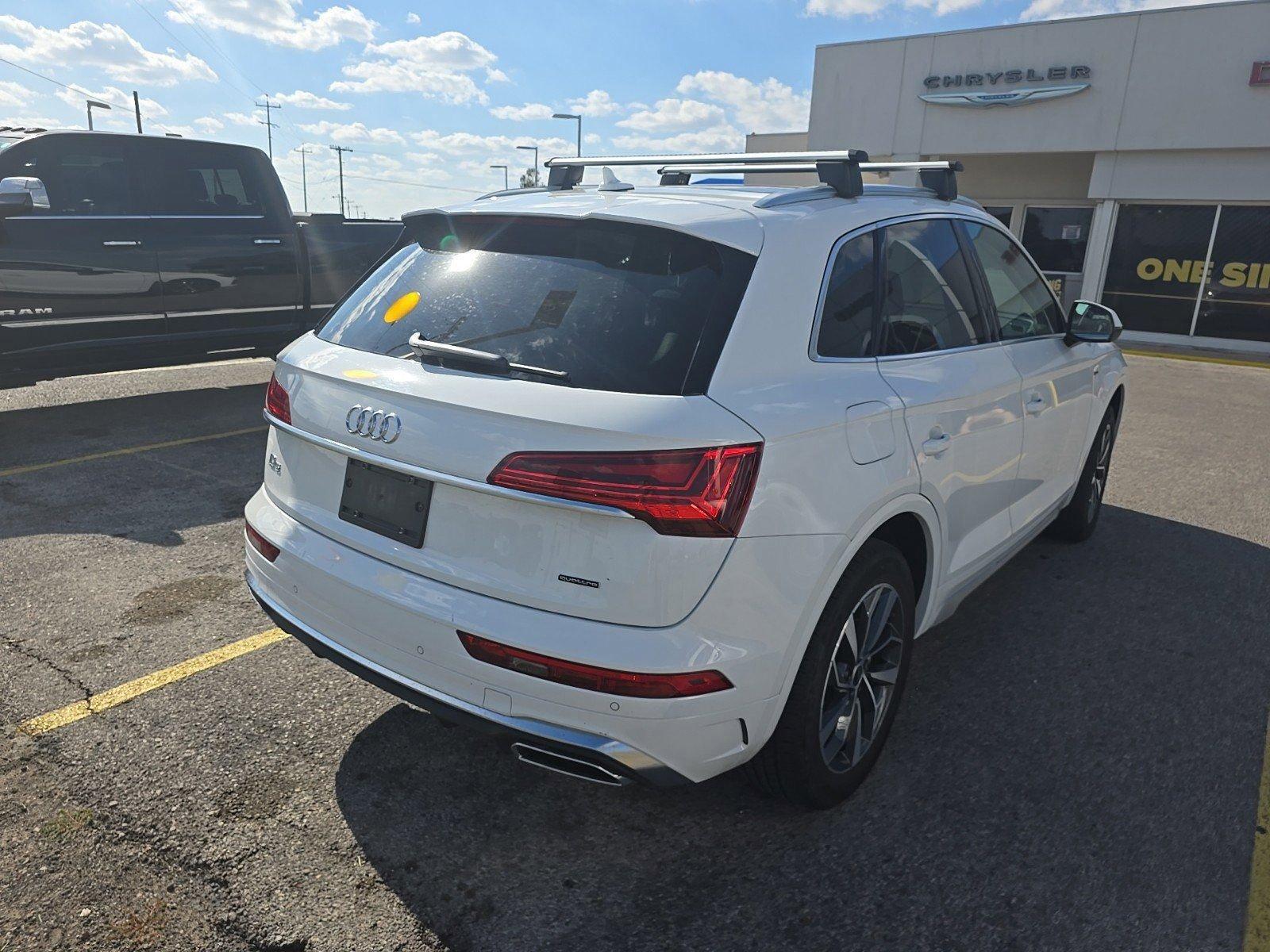 2024 Audi Q5 Vehicle Photo in Seguin, TX 78155