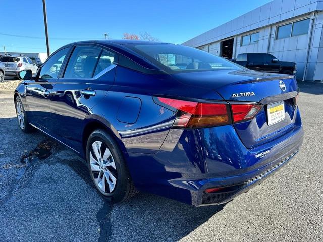 2024 Nissan Altima Vehicle Photo in COLUMBIA, MO 65203-3903