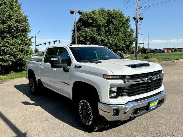 2024 Chevrolet Silverado 2500 HD Vehicle Photo in GREELEY, CO 80634-4125