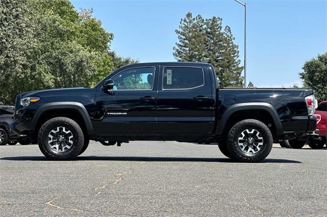 2023 Toyota Tacoma 4WD Vehicle Photo in ELK GROVE, CA 95757-8703