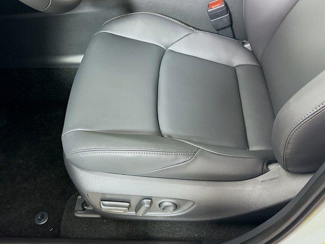 2024 Toyota Venza Vehicle Photo in Flemington, NJ 08822