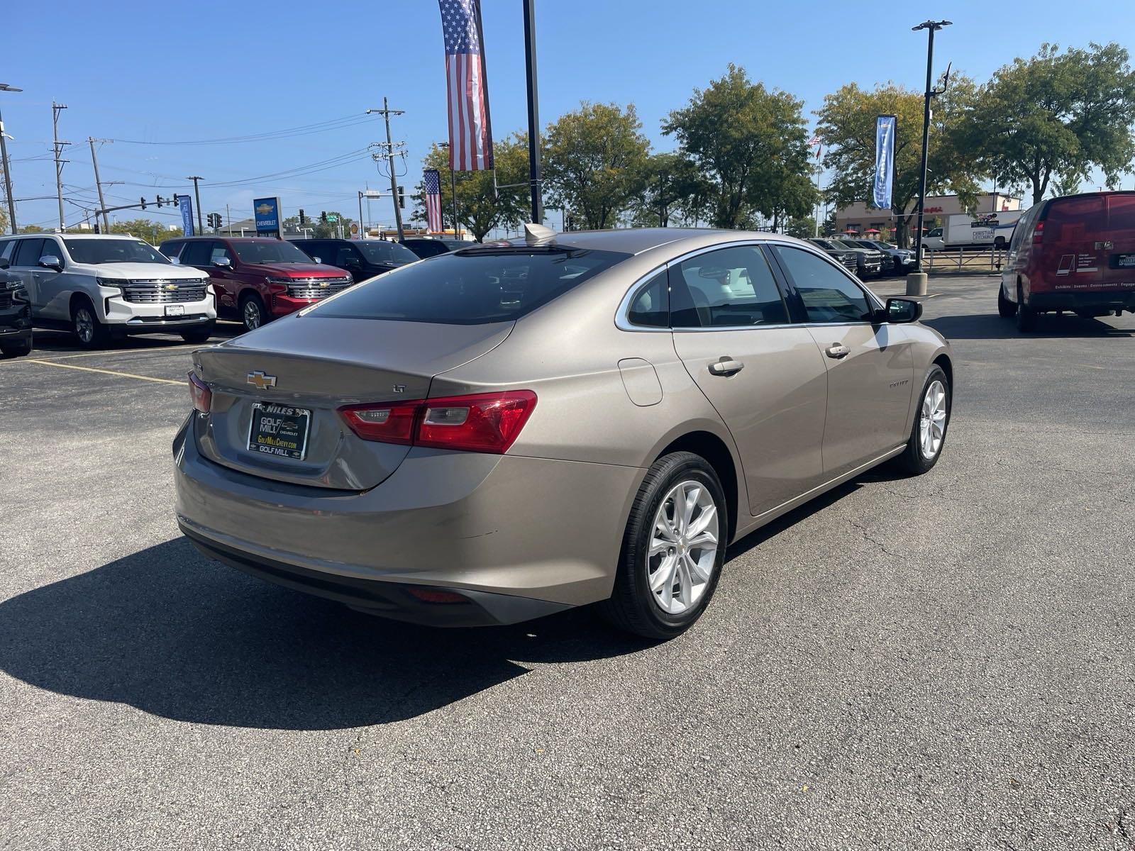 2023 Chevrolet Malibu Vehicle Photo in Plainfield, IL 60586