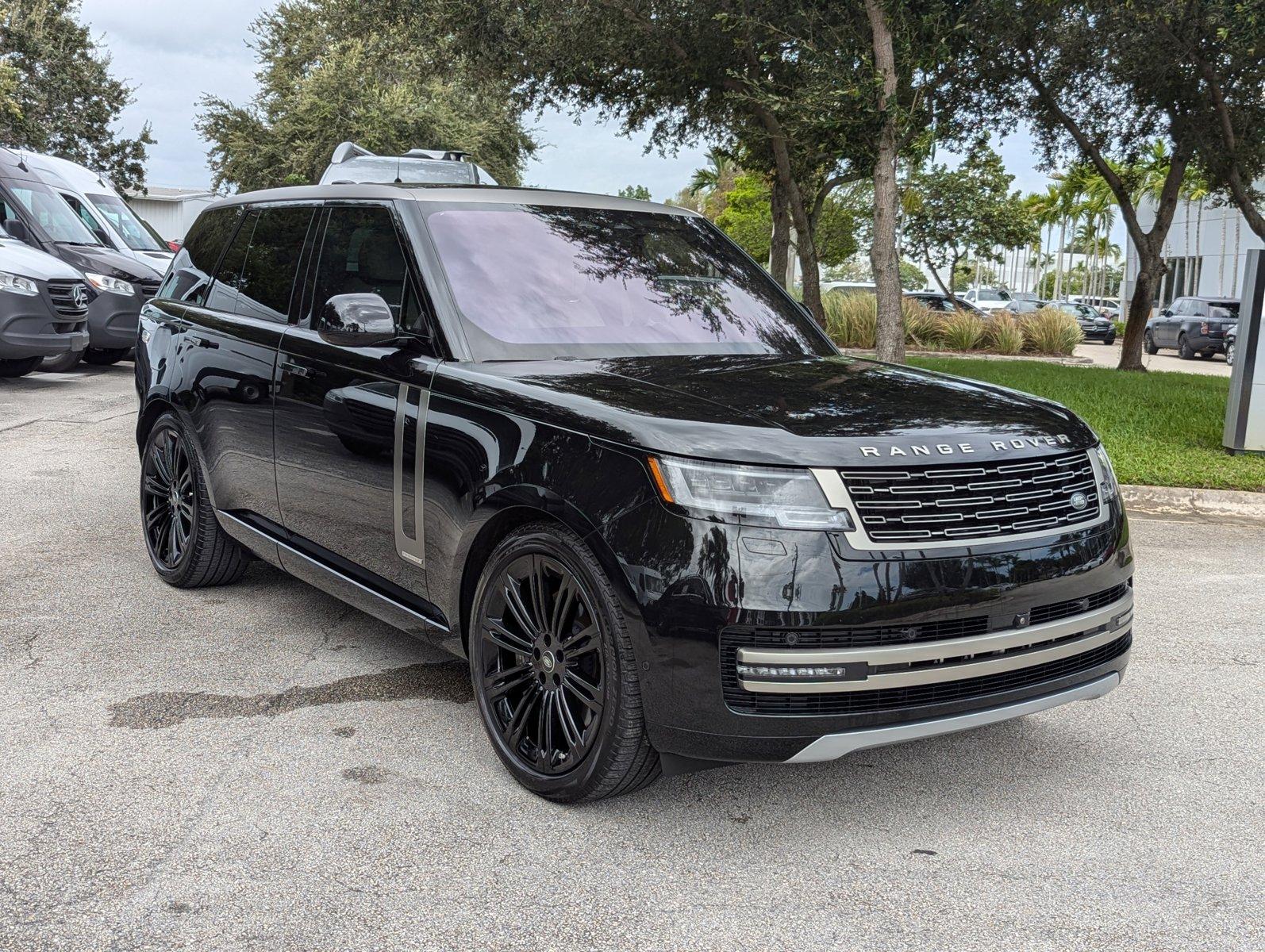 2023 Land Rover Range Rover Vehicle Photo in Delray Beach, FL 33444