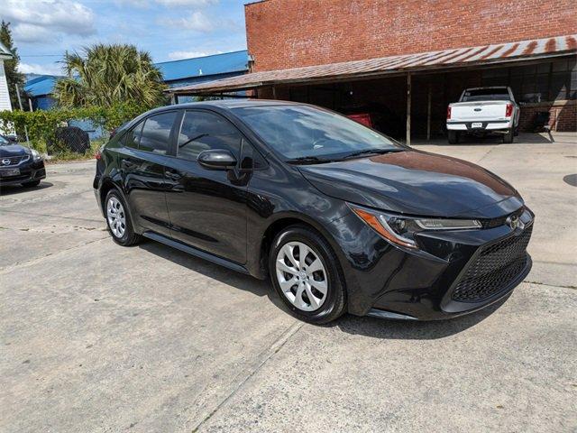 Used 2022 Toyota Corolla LE with VIN JTDEPMAE3NJ221418 for sale in Jasper, FL