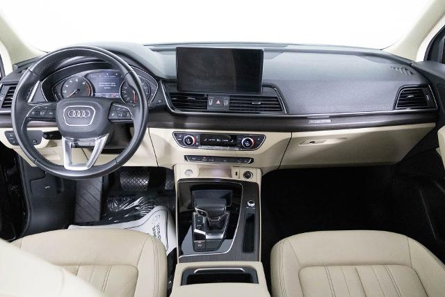 2022 Audi Q5 Vehicle Photo in NORTH RIVERSIDE, IL 60546-1404