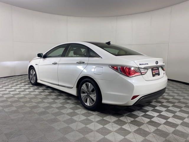 2015 Hyundai Sonata Hybrid Vehicle Photo in MEDINA, OH 44256-9001