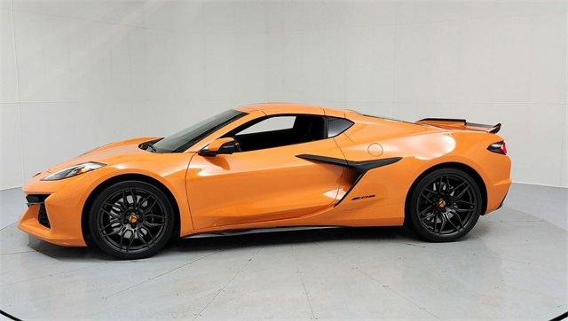 Used 2024 Chevrolet Corvette 1LZ with VIN 1G1YD2D36R5605446 for sale in Dearborn, MI