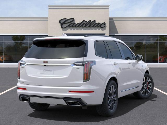 2024 Cadillac XT6 Vehicle Photo in MEDINA, OH 44256-9631