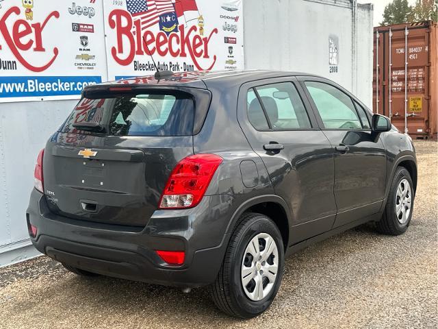 2019 Chevrolet Trax Vehicle Photo in DUNN, NC 28334-8900