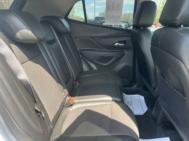 2021 Buick Encore Vehicle Photo in CORRY, PA 16407-0000