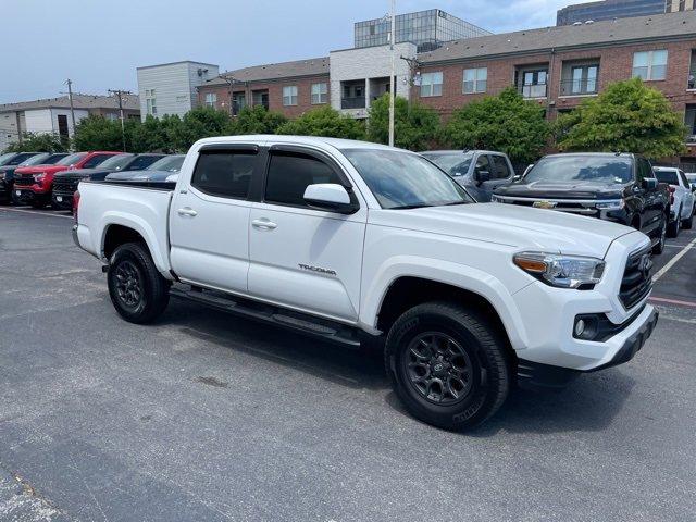 2018 Toyota Tacoma Vehicle Photo in DALLAS, TX 75244-5909