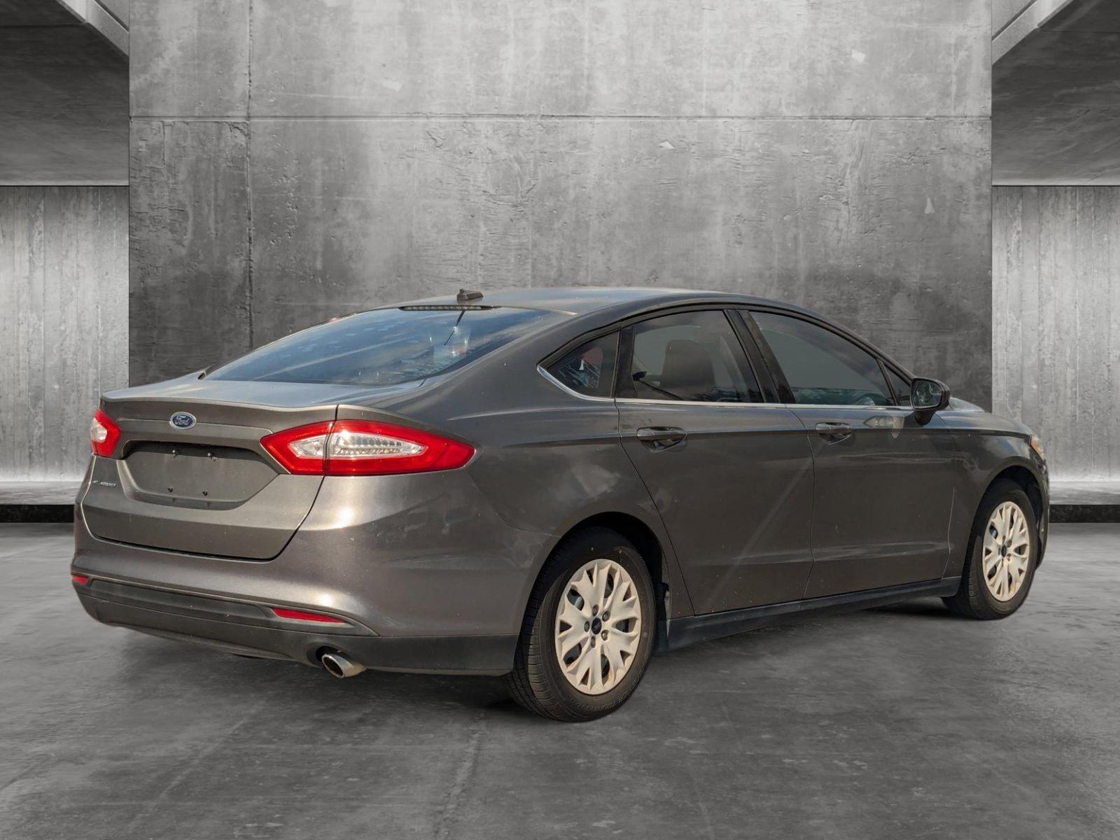 2014 Ford Fusion Vehicle Photo in St. Petersburg, FL 33713