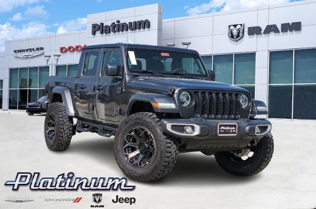 2023 Jeep Gladiator Vehicle Photo in Terrell, TX 75160