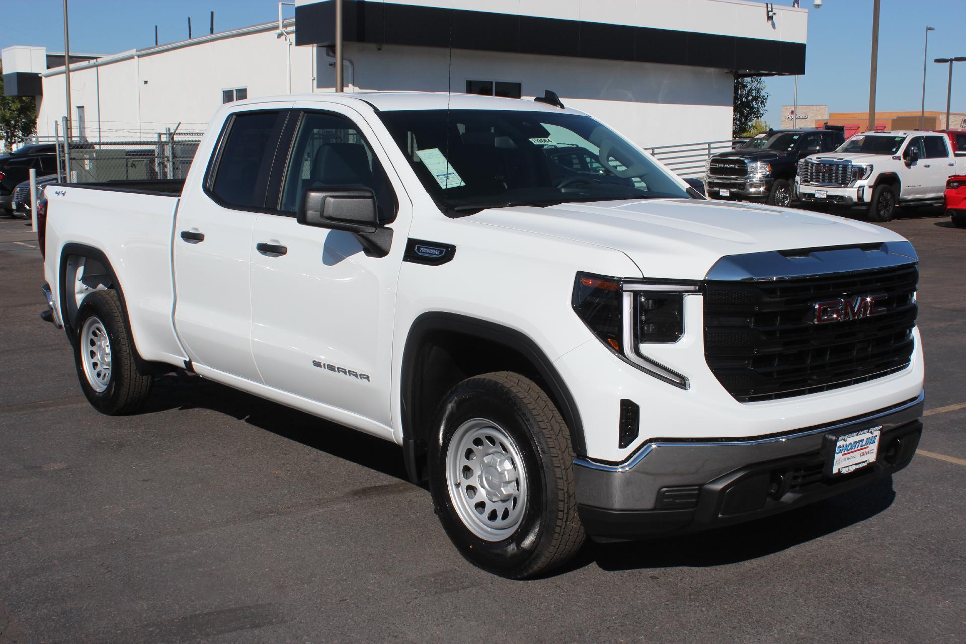 2025 GMC Sierra 1500 Vehicle Photo in AURORA, CO 80012-4011