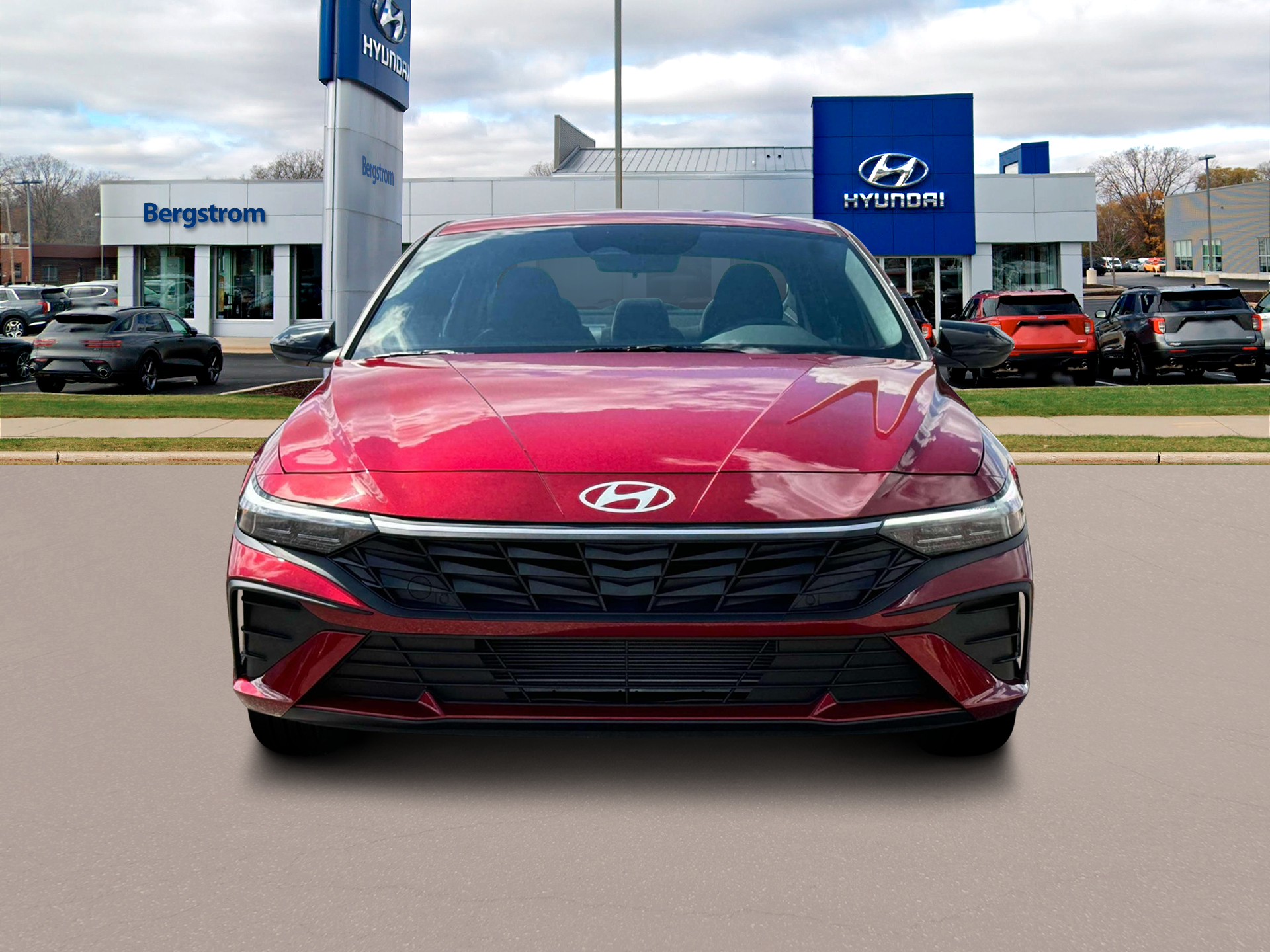 2025 Hyundai ELANTRA Vehicle Photo in Green Bay, WI 54304