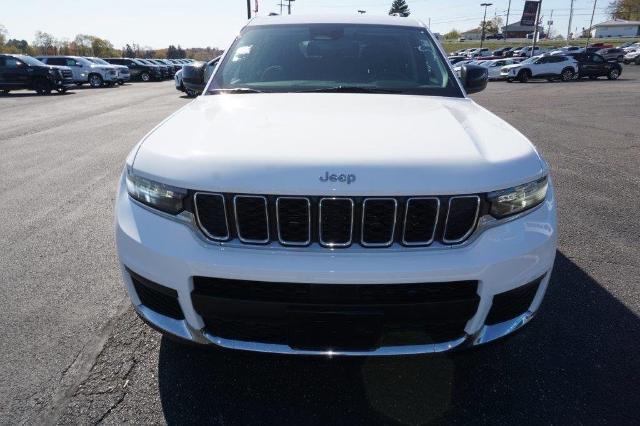 Used 2021 Jeep Grand Cherokee L Laredo with VIN 1C4RJKAG0M8145882 for sale in Wintersville, OH