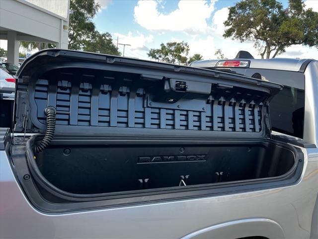 2019 Ram 1500 Vehicle Photo in TAMPA, FL 33612-3404