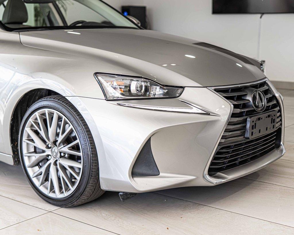 2018 Lexus IS 300 Vehicle Photo in Saint Charles, IL 60174