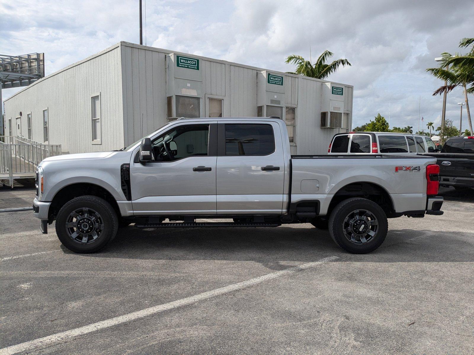 2023 Ford Super Duty F-250 SRW Vehicle Photo in Miami, FL 33015