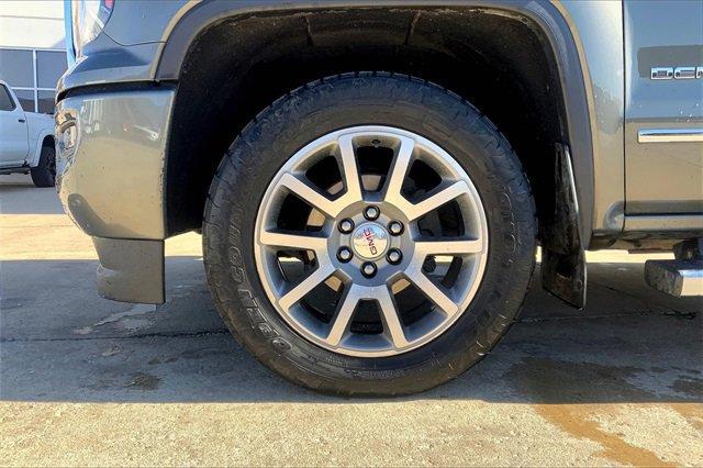 2018 GMC Sierra 1500 Vehicle Photo in TOPEKA, KS 66609-0000