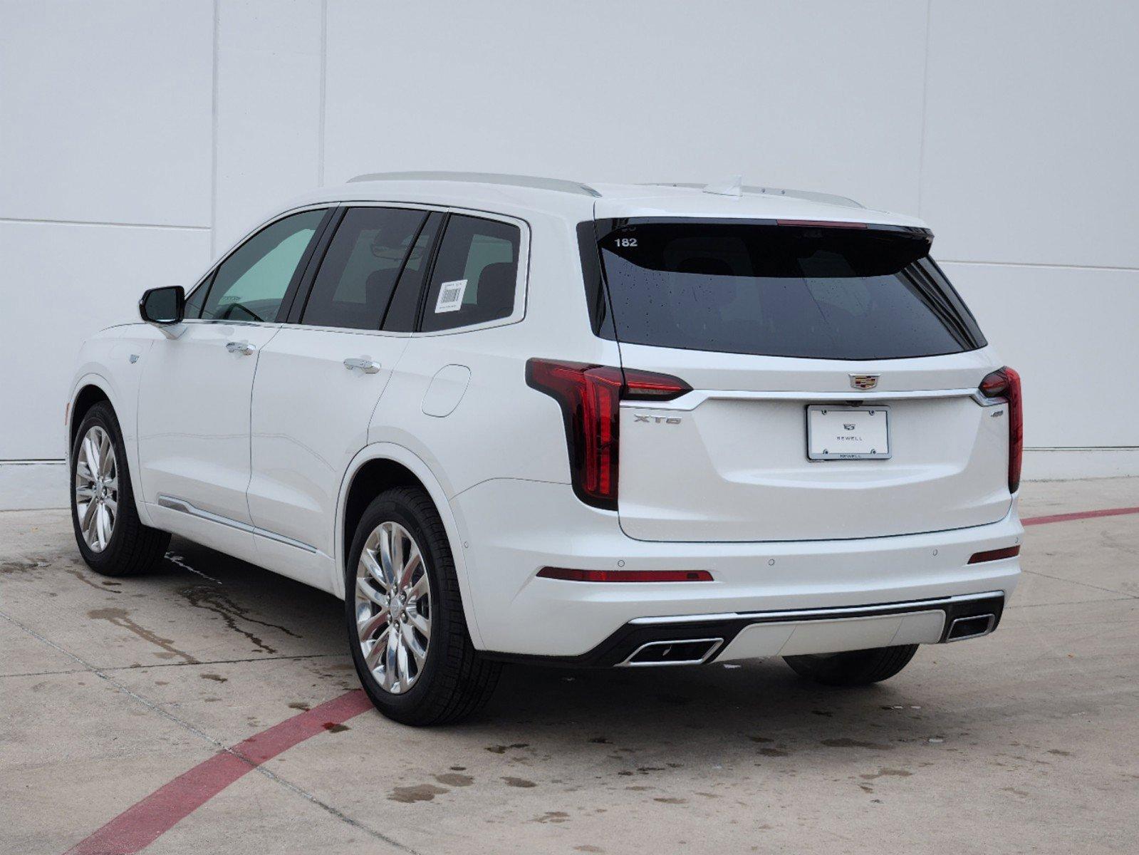 2024 Cadillac XT6 Vehicle Photo in GRAPEVINE, TX 76051-8302