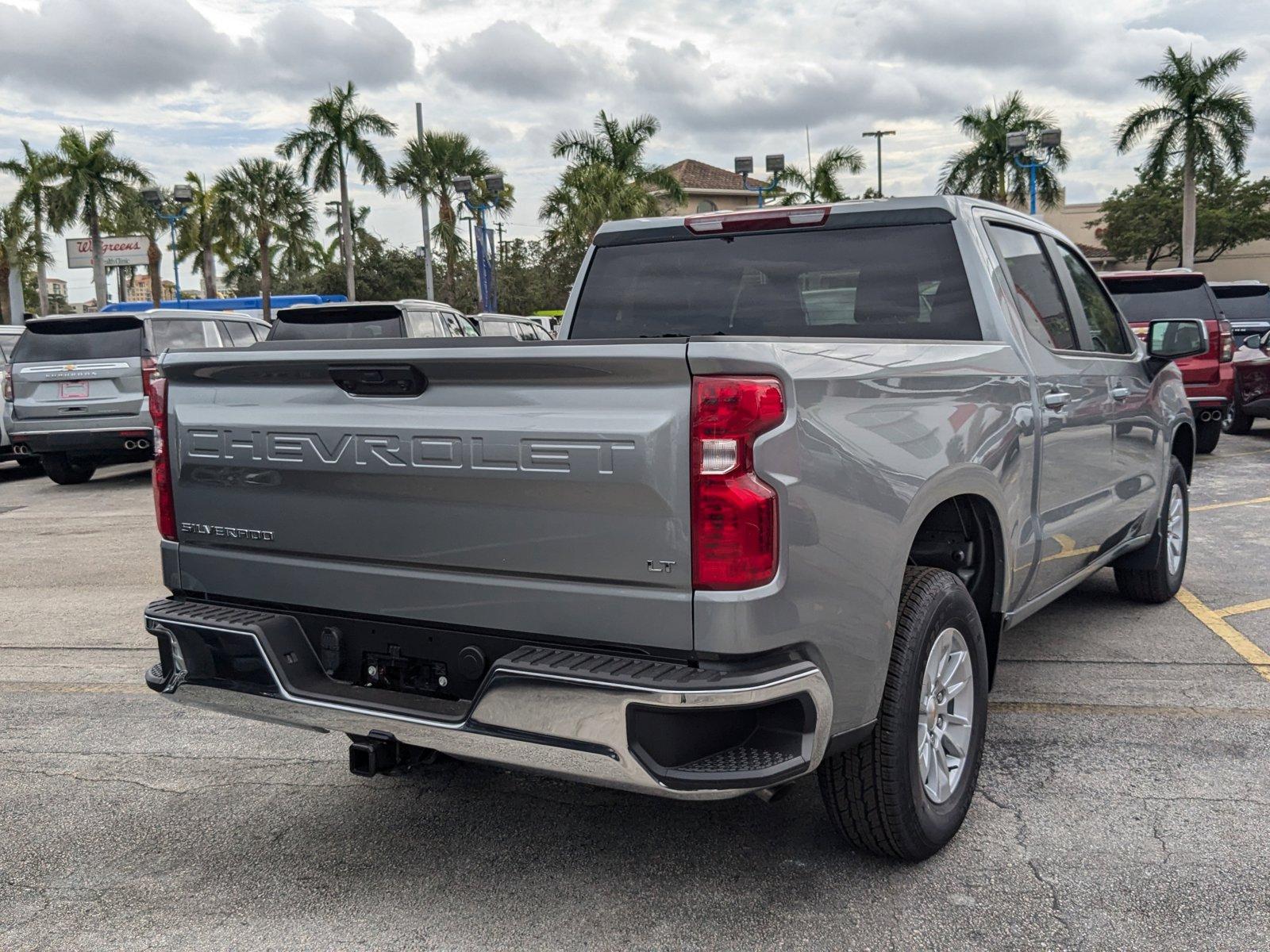 2025 Chevrolet Silverado 1500 Vehicle Photo in MIAMI, FL 33134-2699