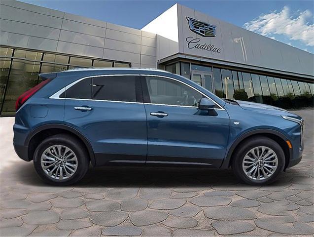 2024 Cadillac XT4 Vehicle Photo in LITTLETON, CO 80124-2754