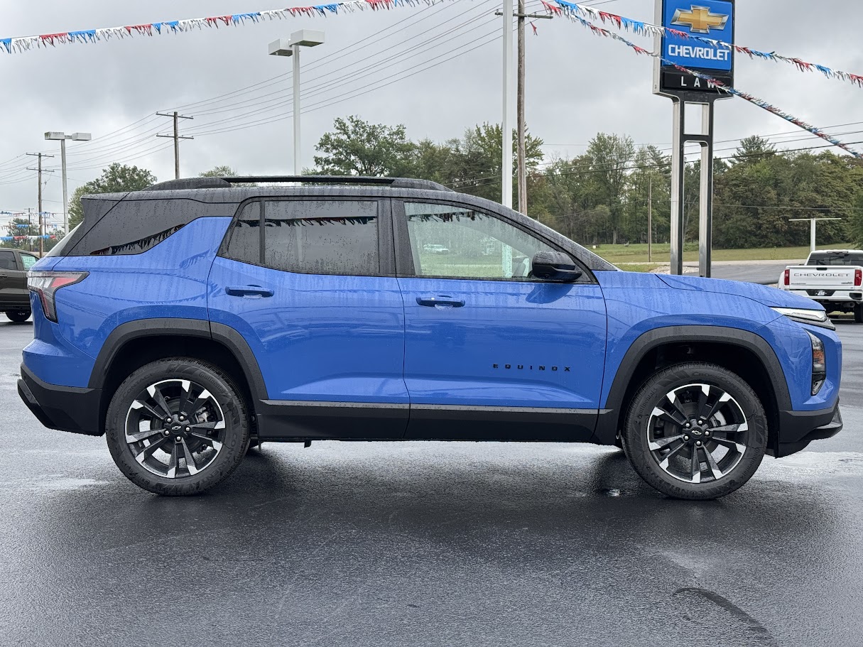 2025 Chevrolet Equinox Vehicle Photo in BOONVILLE, IN 47601-9633