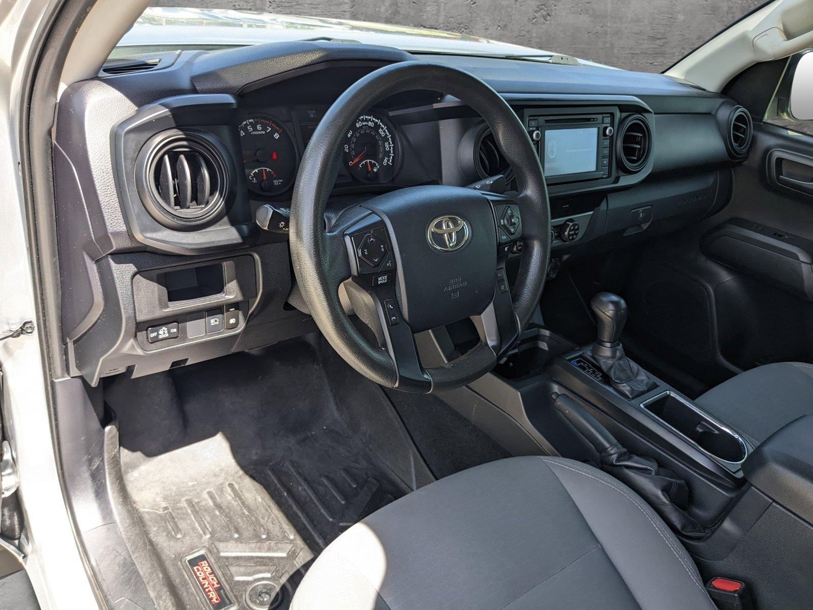 2019 Toyota Tacoma 2WD Vehicle Photo in Davie, FL 33331