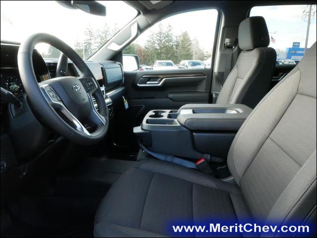 2025 Chevrolet Silverado 1500 Vehicle Photo in MAPLEWOOD, MN 55119-4794