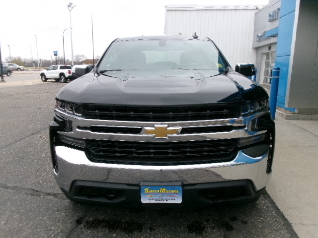 Used 2021 Chevrolet Silverado 1500 LT with VIN 1GCUYDED9MZ308699 for sale in Wahpeton, ND