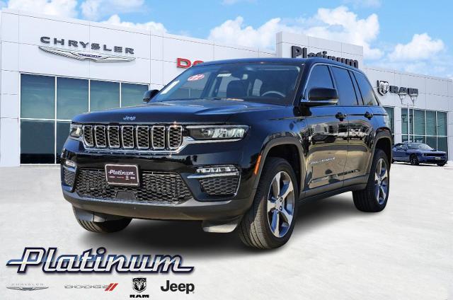 2022 Jeep Grand Cherokee 4xe Vehicle Photo in Terrell, TX 75160