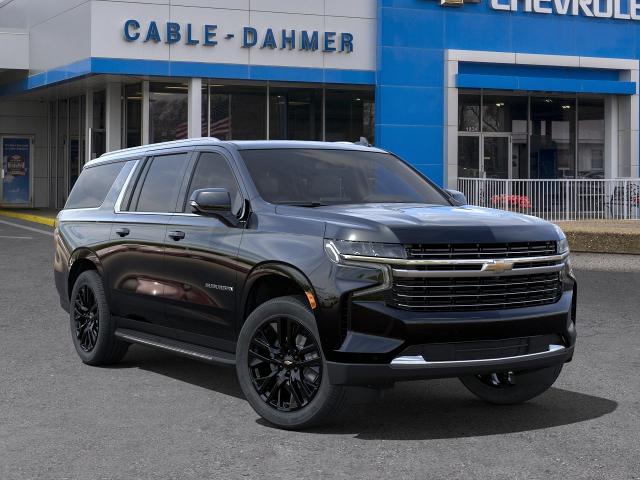 2024 Chevrolet Suburban Vehicle Photo in INDEPENDENCE, MO 64055-1314