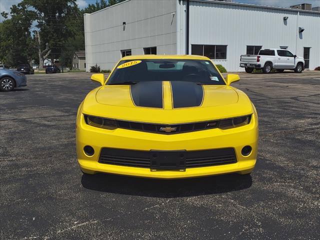 Used 2015 Chevrolet Camaro 1LT with VIN 2G1FD1E35F9195642 for sale in Freeport, IL