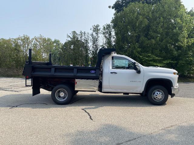 2024 Chevrolet Silverado 3500 HD CC Vehicle Photo in HUDSON, MA 01749-2782