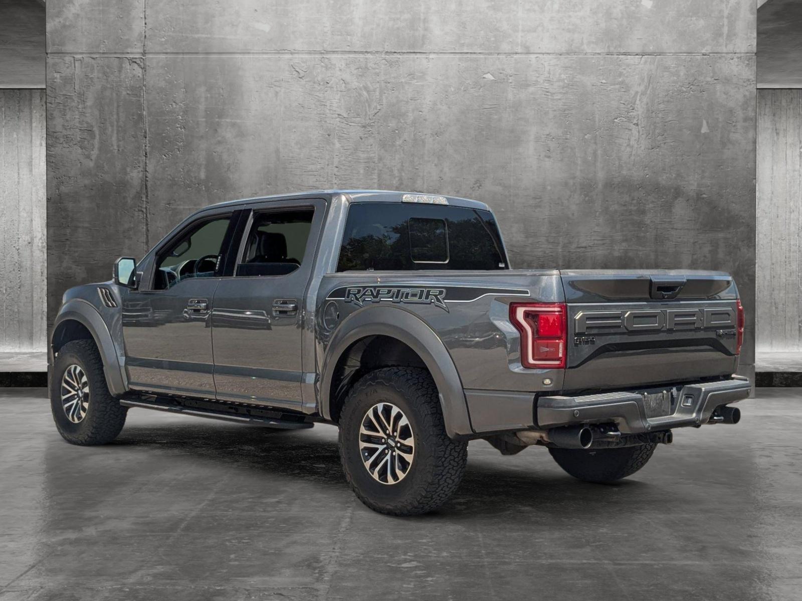 2020 Ford F-150 Vehicle Photo in St. Petersburg, FL 33713