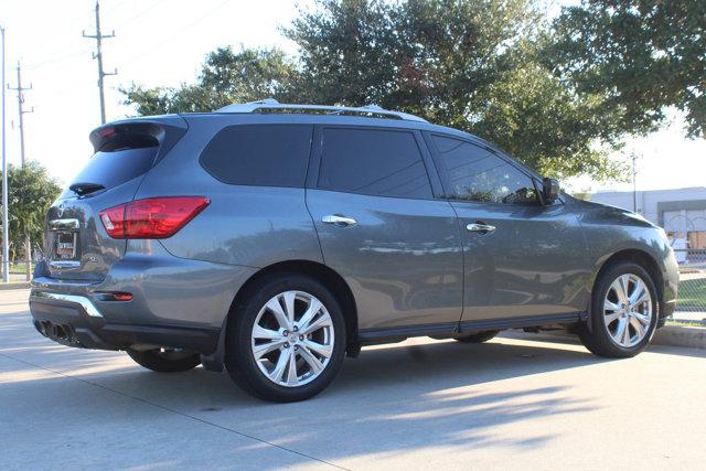 2018 Nissan Pathfinder Vehicle Photo in HOUSTON, TX 77090