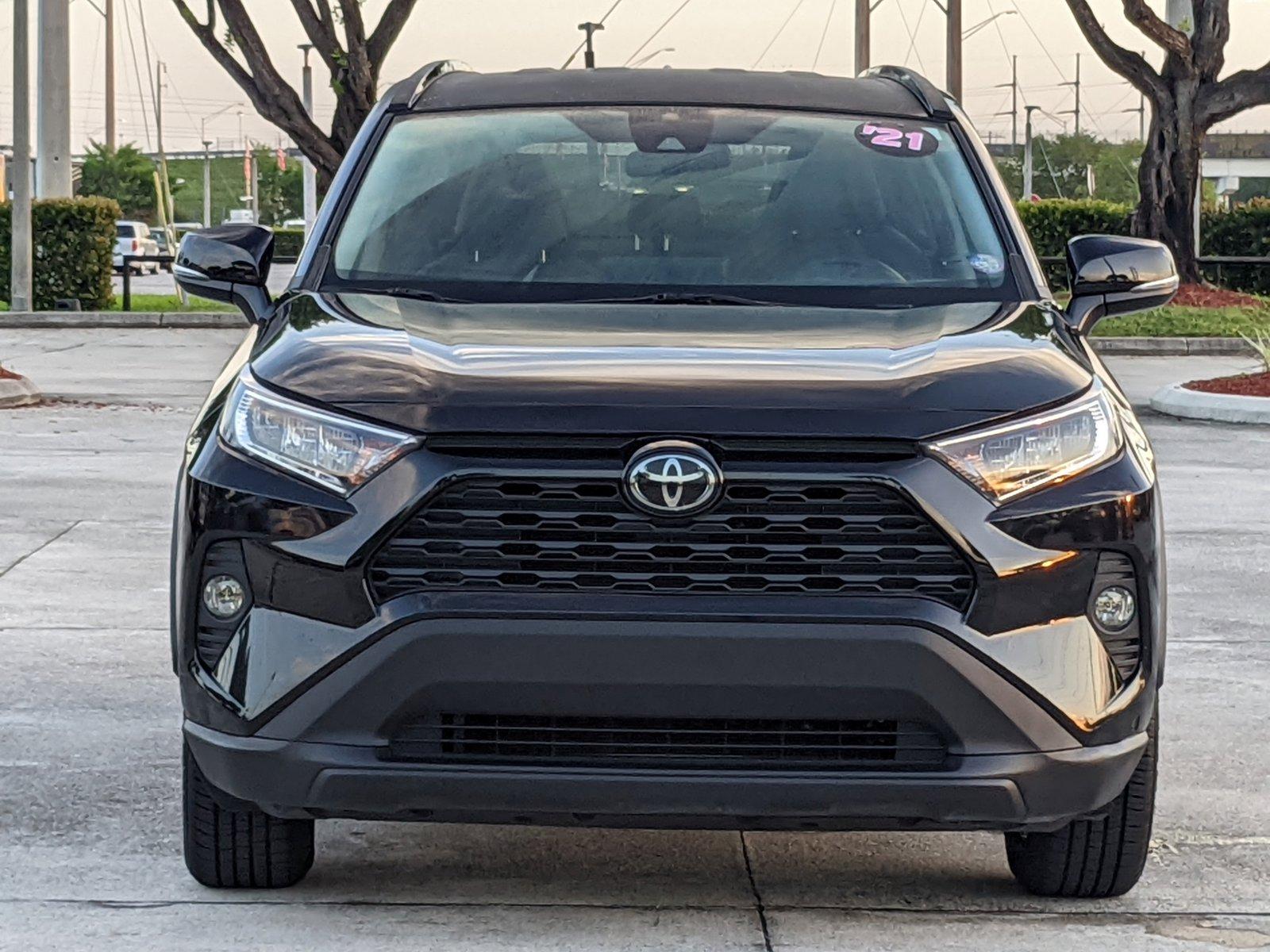 2021 Toyota RAV4 Vehicle Photo in Davie, FL 33331