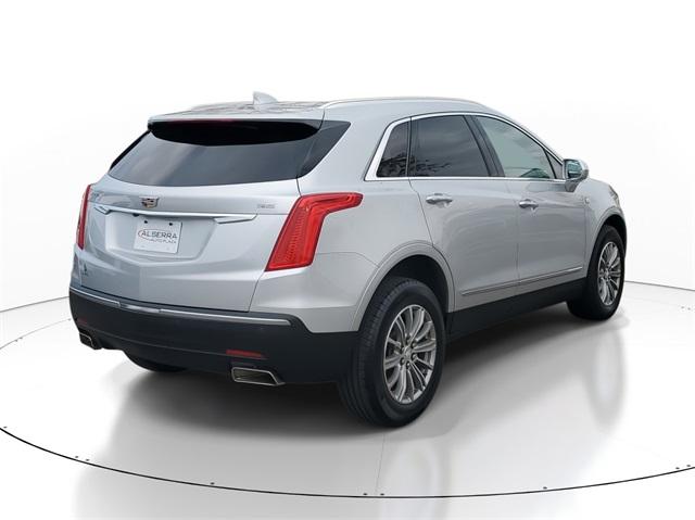 2017 Cadillac XT5 Vehicle Photo in GRAND BLANC, MI 48439-8139