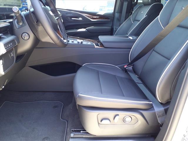 2024 Cadillac Escalade Vehicle Photo in Denton, TX 76205