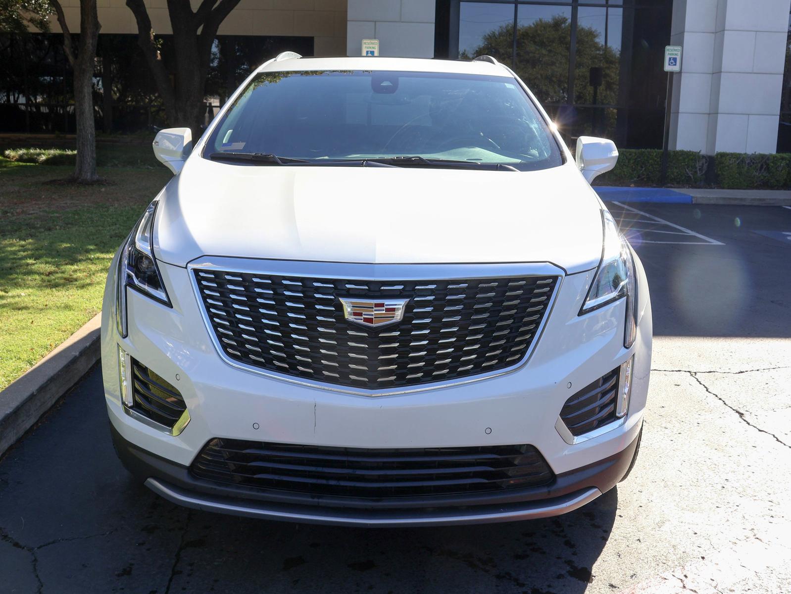 Certified 2022 Cadillac XT5 Premium Luxury with VIN 1GYKNCR45NZ128443 for sale in Dallas, TX