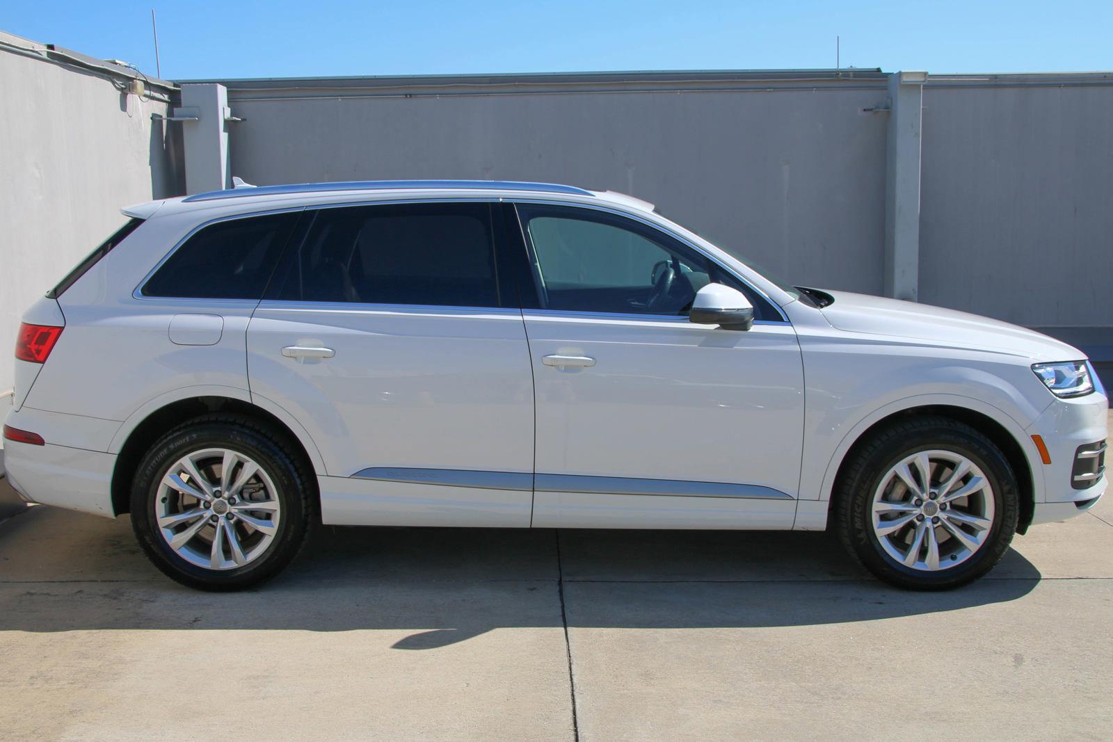 2018 Audi Q7 Vehicle Photo in SUGAR LAND, TX 77478