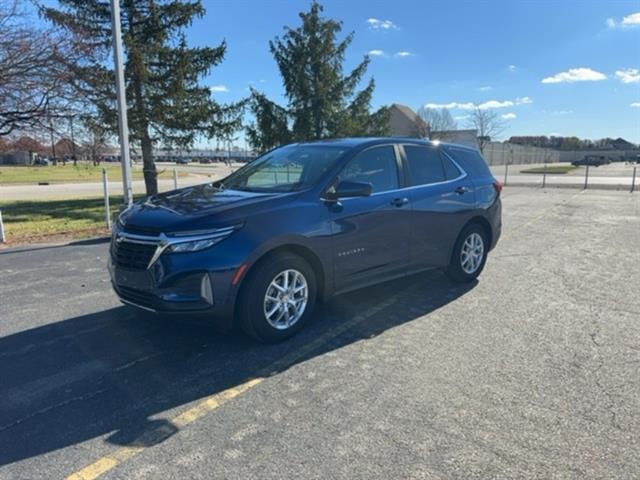 Used 2022 Chevrolet Equinox LT with VIN 3GNAXKEV2NL172788 for sale in Birch Run, MI