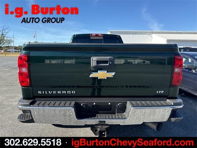 2015 Chevrolet Silverado 2500HD Built After Aug 14 Vehicle Photo in SEAFORD, DE 19973-8463