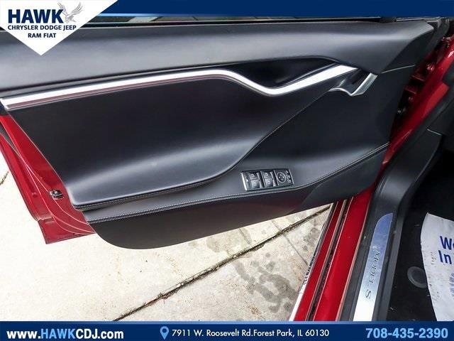 2017 Tesla Model S Vehicle Photo in Saint Charles, IL 60174