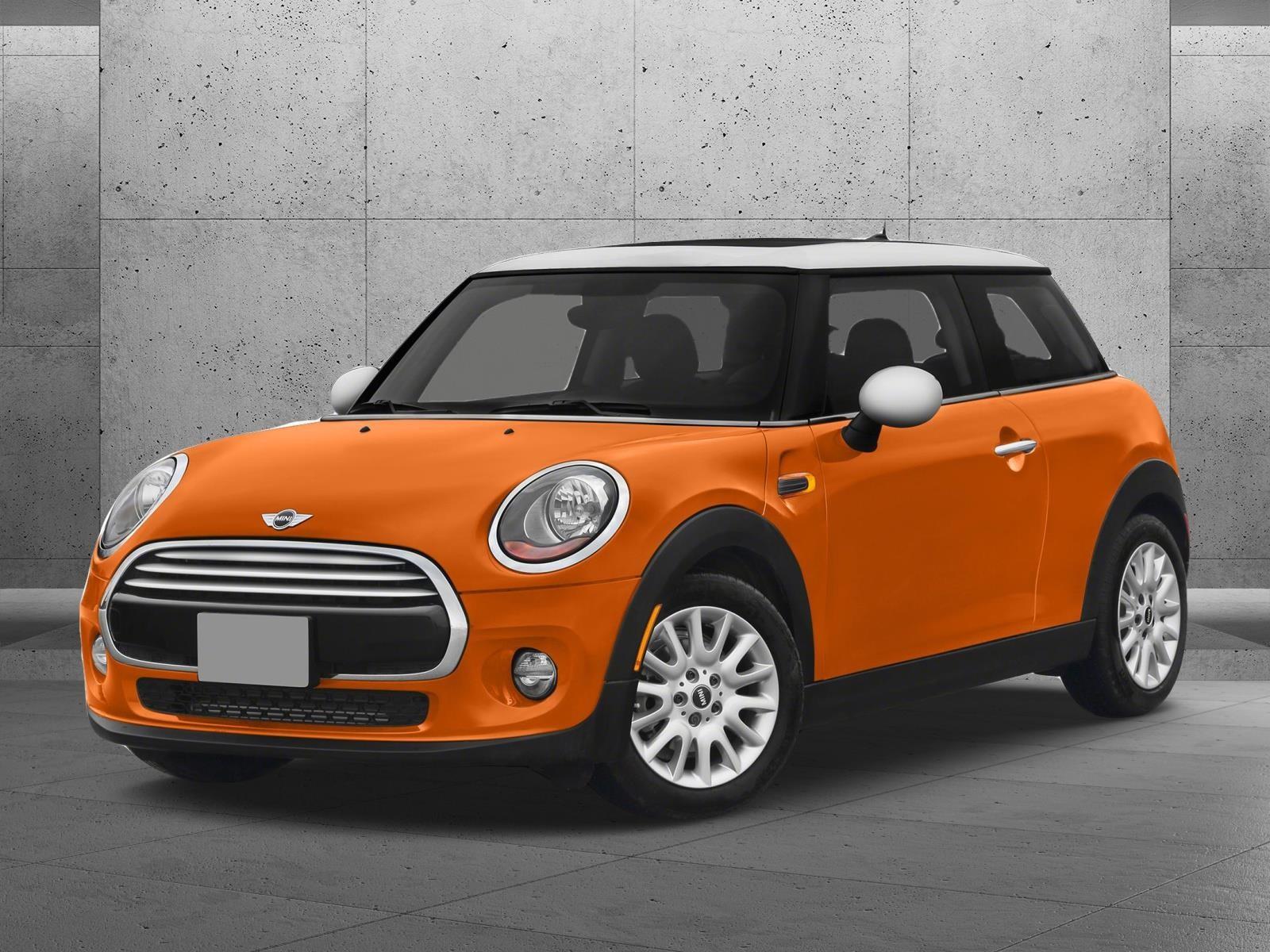 2015 MINI Cooper S Hardtop Vehicle Photo in Towson, MD 21204