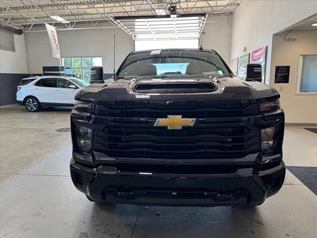 Used 2024 Chevrolet Silverado 2500HD Custom with VIN 2GC4YME72R1105809 for sale in Plymouth, WI