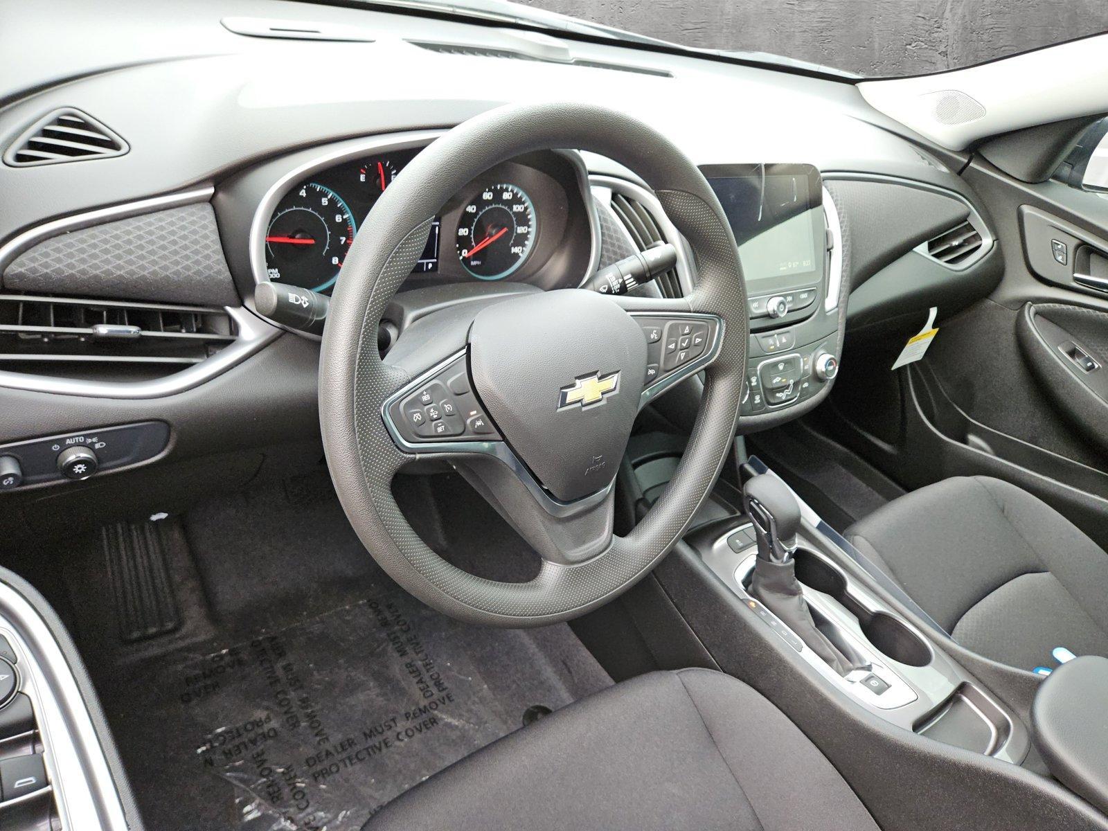 2025 Chevrolet Malibu Vehicle Photo in NORTH RICHLAND HILLS, TX 76180-7199