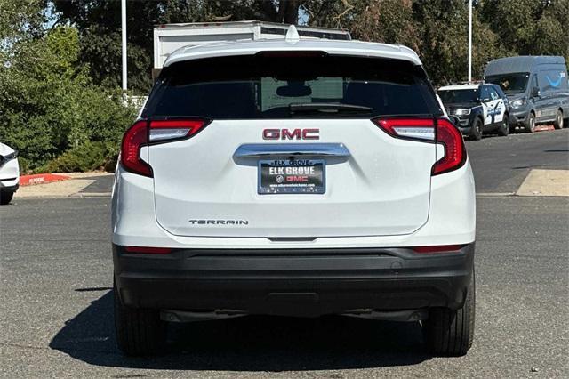 2024 GMC Terrain Vehicle Photo in ELK GROVE, CA 95757-8703